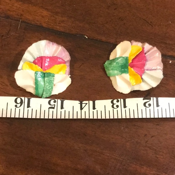 90’s handmade paper art clip earrings - Picture 3 of 3